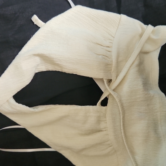 URBAN Outfitters Top - Picture 3 of 8